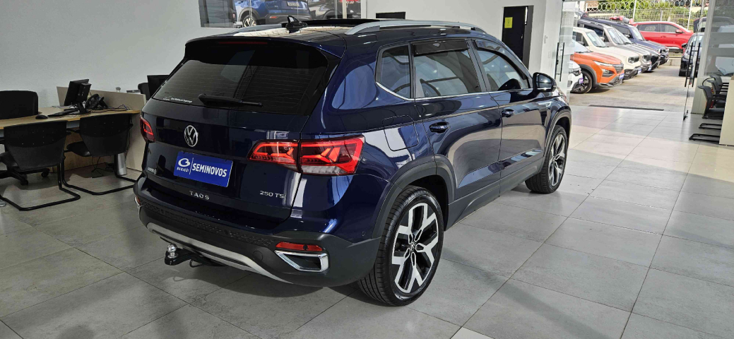 volkswagen taos 1.4 250 tsi total flex highline automatico 4p 2024