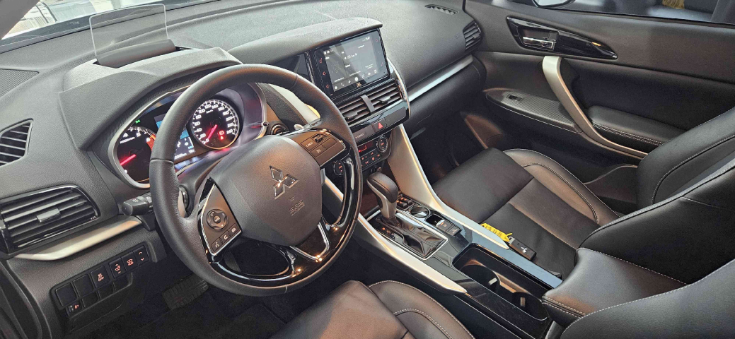 mitsubishi eclipse cross 1.5 mivec turbo gasolina hpe cvt 4p automatico 202410 mitsubishi eclipse cross 1.5 mivec turbo gasolina hpe cvt 4p automatico 202410