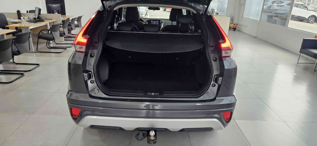 mitsubishi eclipse cross 1.5 mivec turbo gasolina hpe cvt 4p automatico 20248 mitsubishi eclipse cross 1.5 mivec turbo gasolina hpe cvt 4p automatico 20248