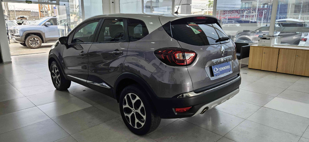 renault captur 1.6 16v sce flex bose x-tronic 4p automatico 20215