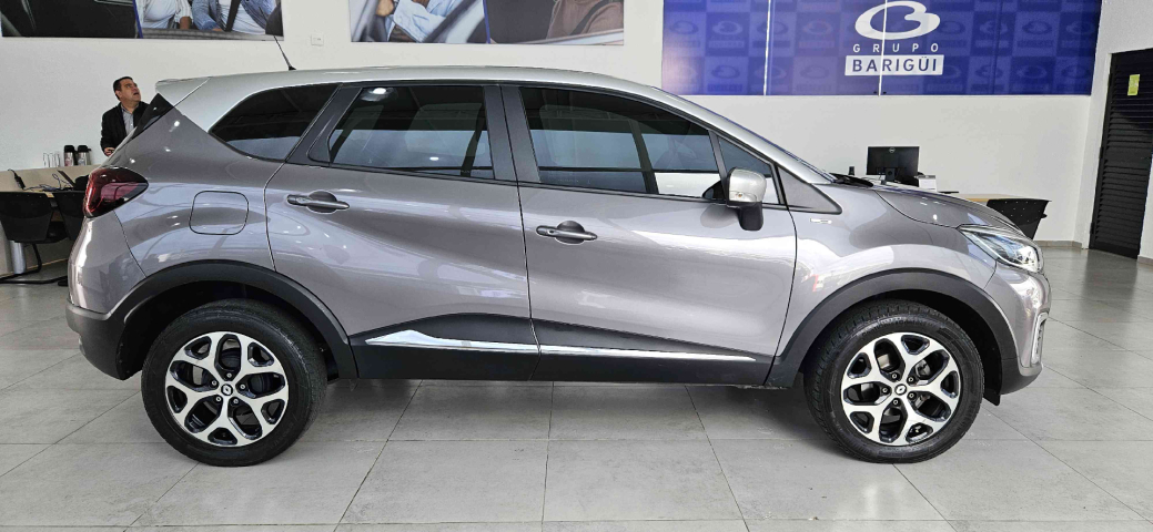 renault captur 1.6 16v sce flex bose x-tronic 4p automatico 2021