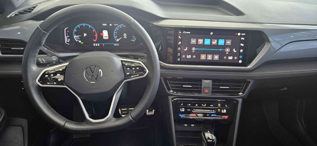 volkswagen taos 1.4 250 tsi total flex highline automatico 4p 202313