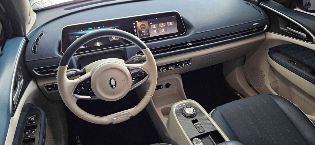 gwm ora 03 48 kw eletrico skin 1.0 4p automatico 202412