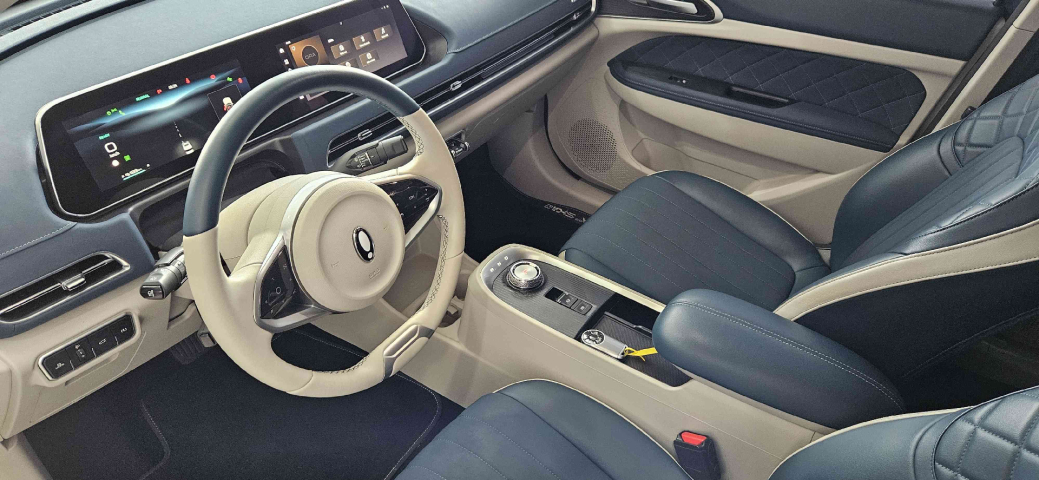 gwm ora 03 48 kw eletrico skin 1.0 4p automatico 202410