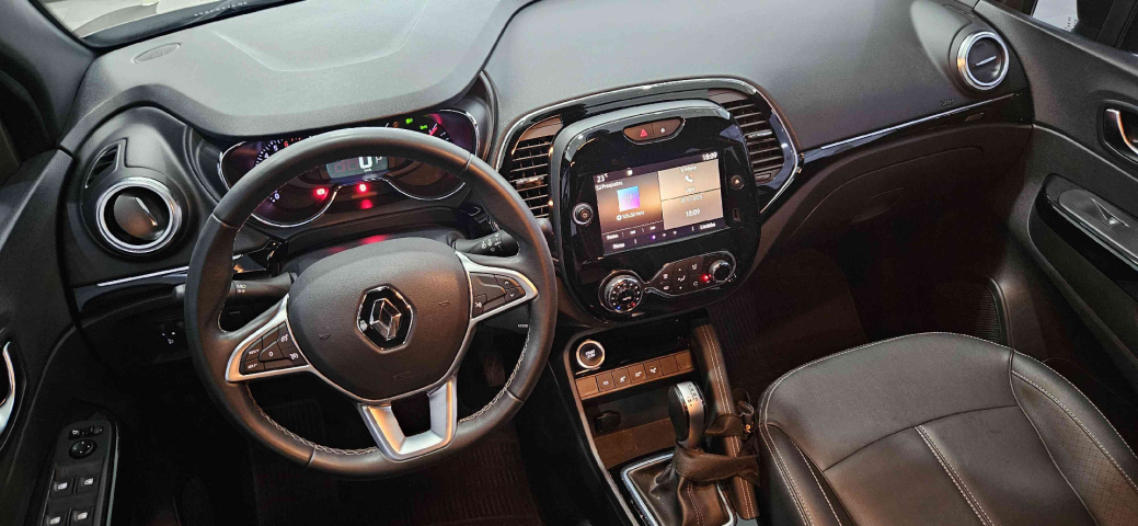 renault captur 1.3 tce flex iconic x-tronic 4p automatico 202312