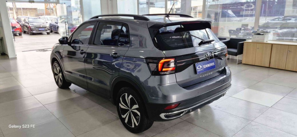 volkswagen t-cross 1.0 200 tsi total flex comfortline automatico 4p 20234