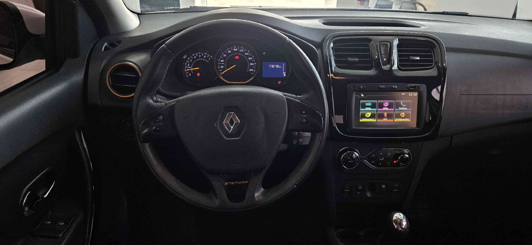 renault sandero 1.6 stepway 8v flex 4p manual 201710