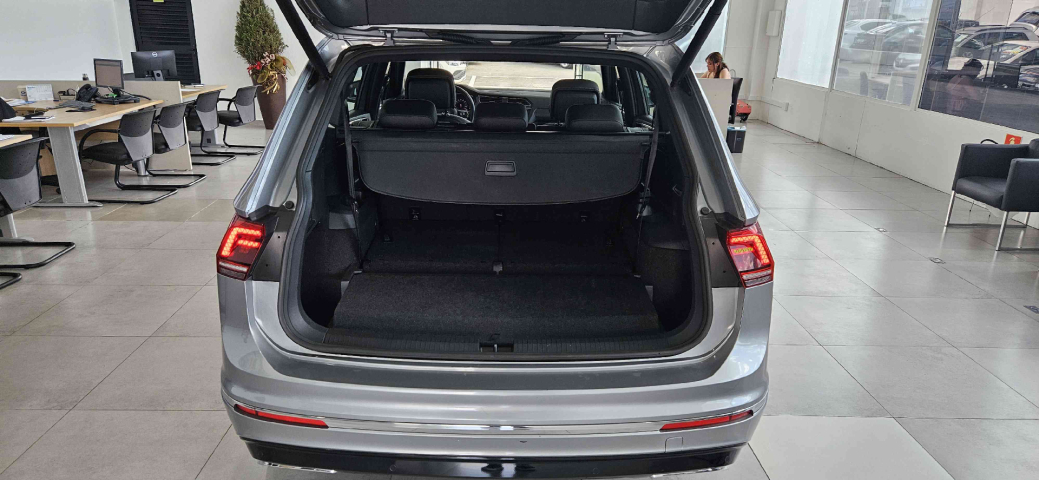 volkswagen tiguan 2.0 350 tsi gasolina allspace r-line 4motion dsg 4p automatico 20218