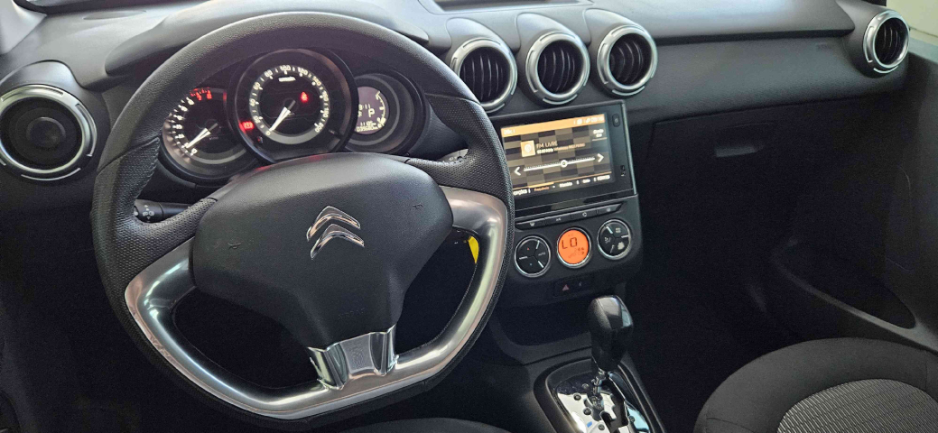 citroen c3 1.6 vti 120 flex urban trail eat6 4p automatico 202012