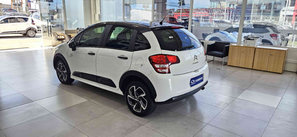 citroen c3 1.6 vti 120 flex urban trail eat6 4p automatico 20205