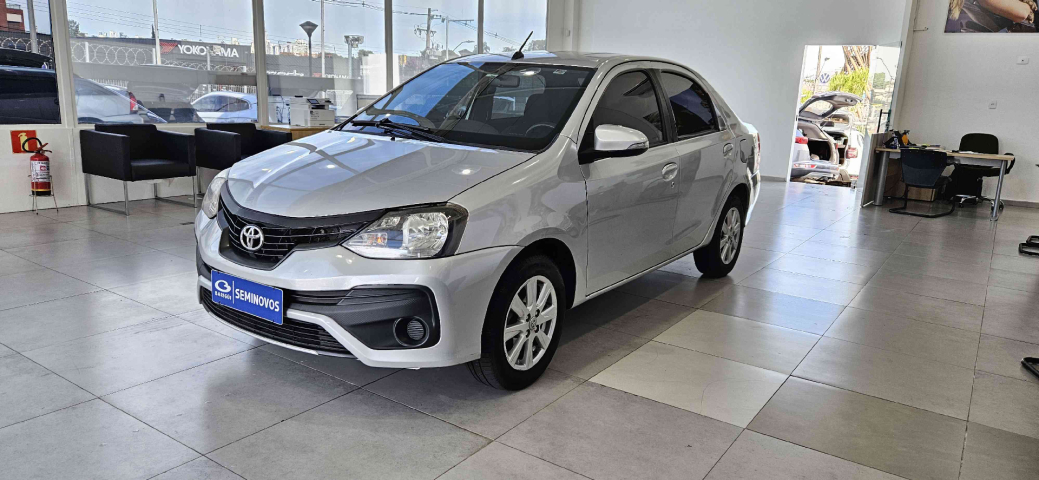toyota etios 1.5 x plus 16v flex 4p automatico 20203