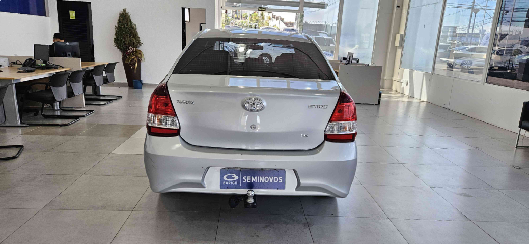toyota etios 1.5 x plus 16v flex 4p automatico 20206