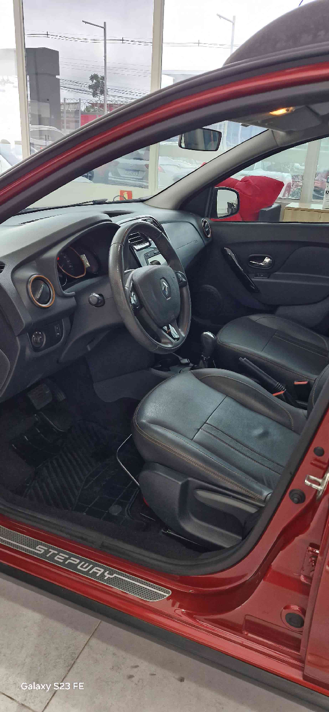 sandero stpeway 1.6 8v easyr hipower flex semiautomatico 2015/1510