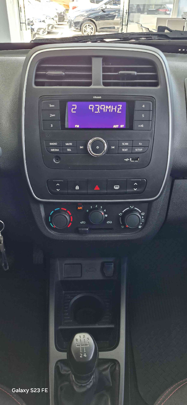 kwid zen 1.0 12v sce  flex manual 2020/2113