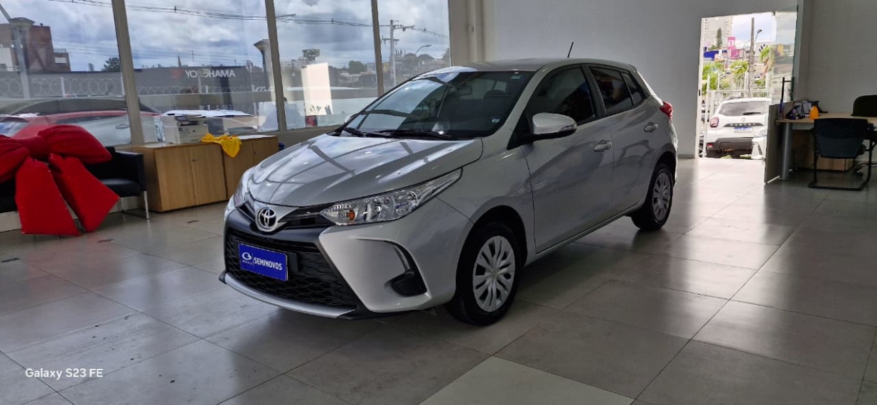 yaris hatch xl 1.5 cvt flex automatico 2024/253