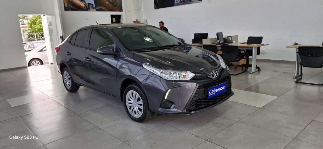 yaris sedan xl 1.5 cvt flex automatico 2024/251