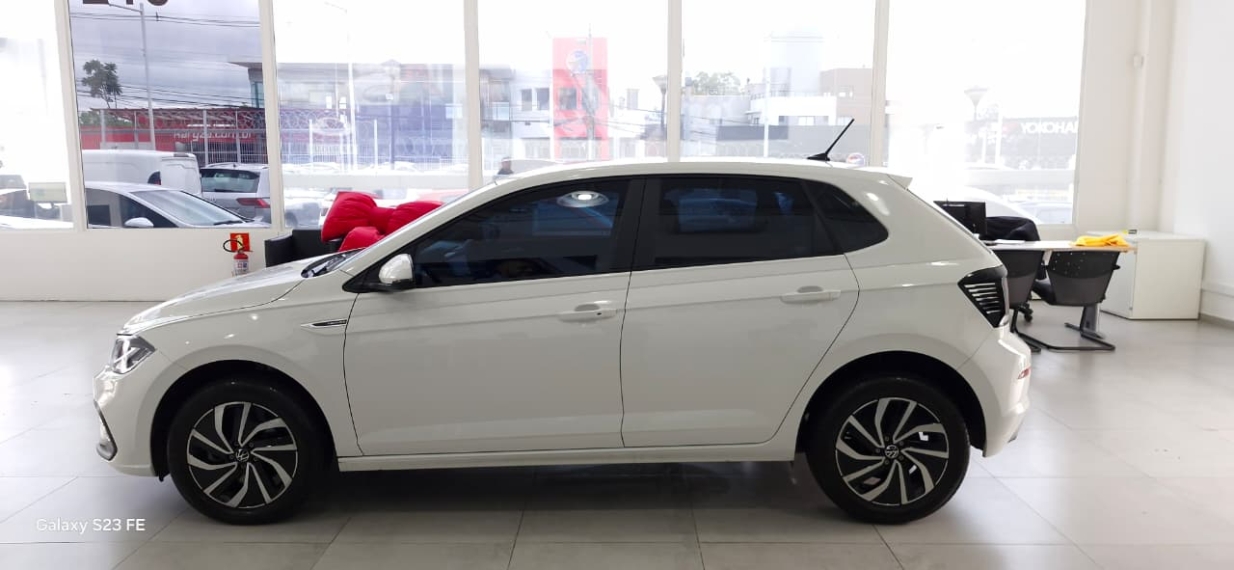 polo highline 170 1.0 12v tsi at6 flex automatico 2024/254