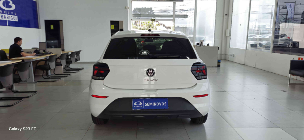 volkswagen polo  track 1.0 12v flex manual 2023/246