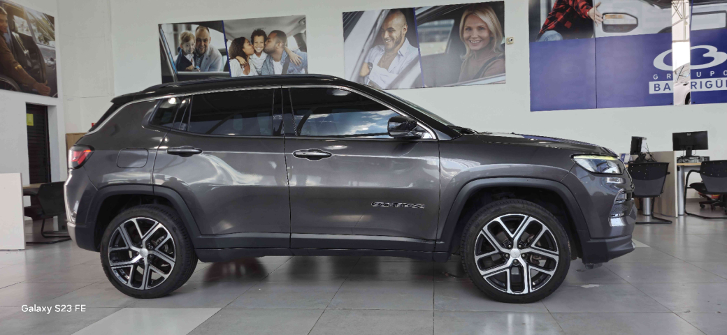 compass limited 4x2 1.3 gse t270 tb at flex automatico 2024/25