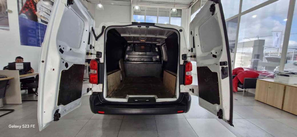 jumpy cargo 1.5 hdi tb diesel manual 2024/248