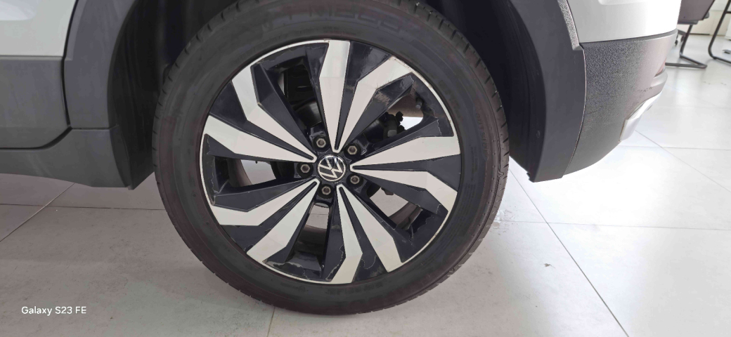 t-cross highline 250 1.4 tsi at6 flex automatico 2021/2217