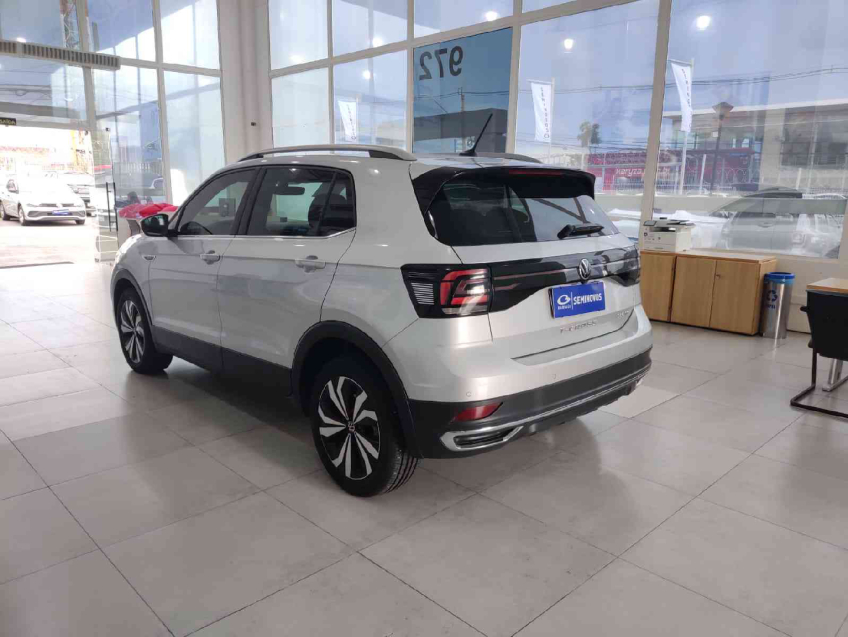 t-cross highline 250 1.4 tsi at6 flex automatico 2021/225