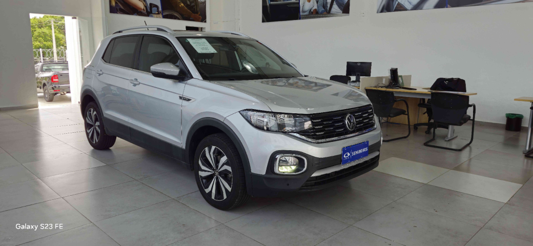 t-cross highline 250 1.4 tsi at6 flex automatico 2021/221