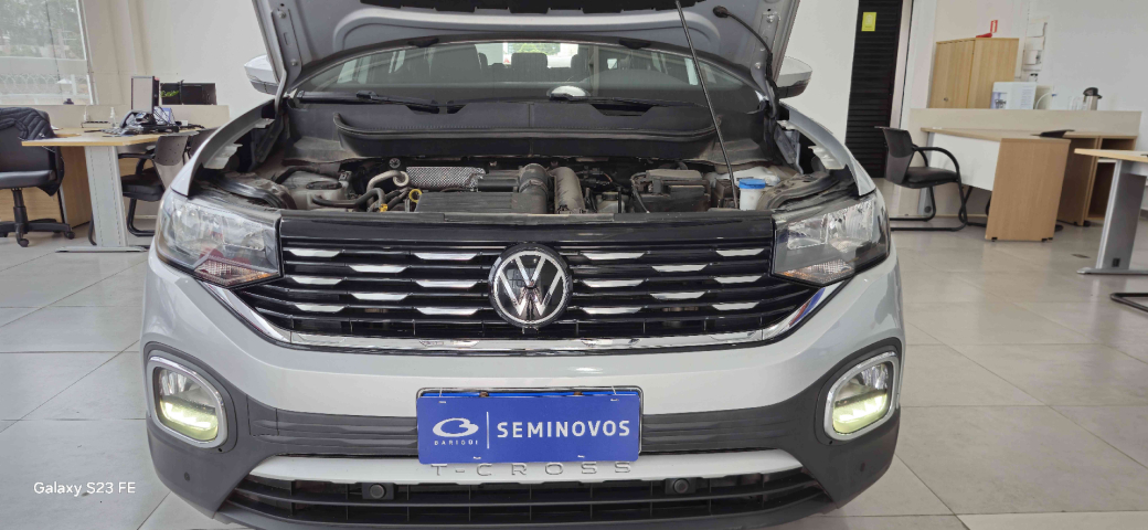 t-cross highline 250 1.4 tsi at6 flex automatico 2021/2210