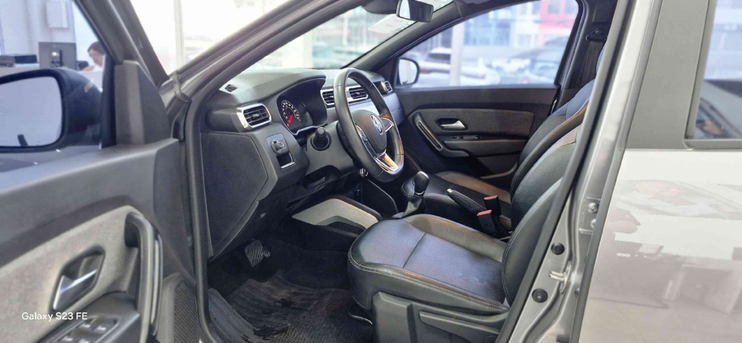 duster iconic 1.6 16v sce cvt x-tronic flex  2022/2310