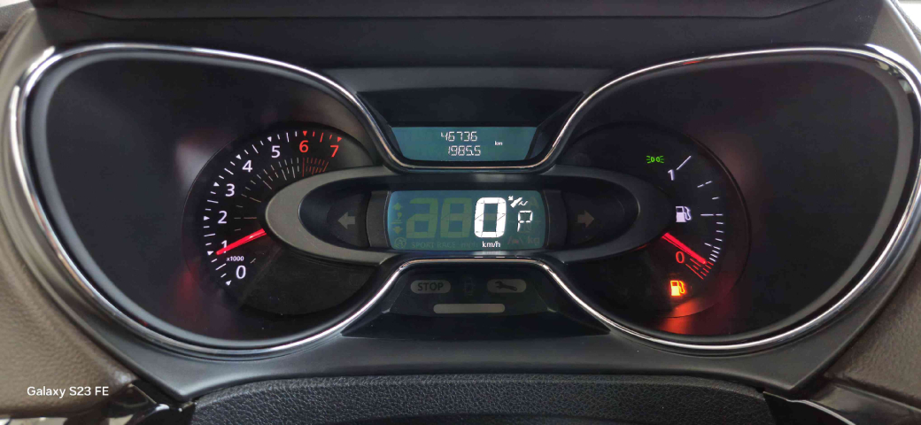 captur iconic 1.3 16v tce cvt x-tronic flex automatico 2023/2311