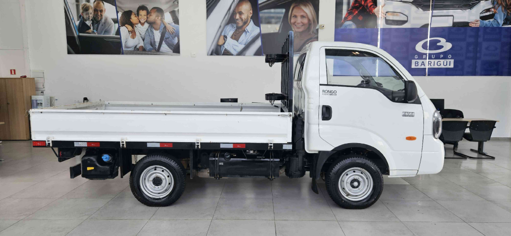 kia bongo 2.5 td diesel std cs 4x4 manual 4p 2025