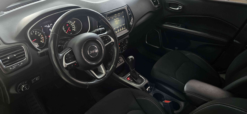 jeep compass 2.0 16v flex longitude automatico 4p 201710
