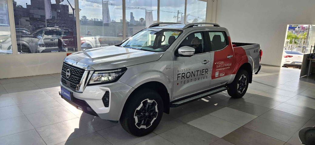 nissan frontier 2.3 16v turbo diesel platinum cd 4x4 automatico 4p 20253