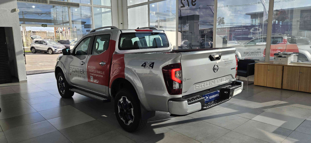 nissan frontier 2.3 16v turbo diesel platinum cd 4x4 automatico 4p 20255