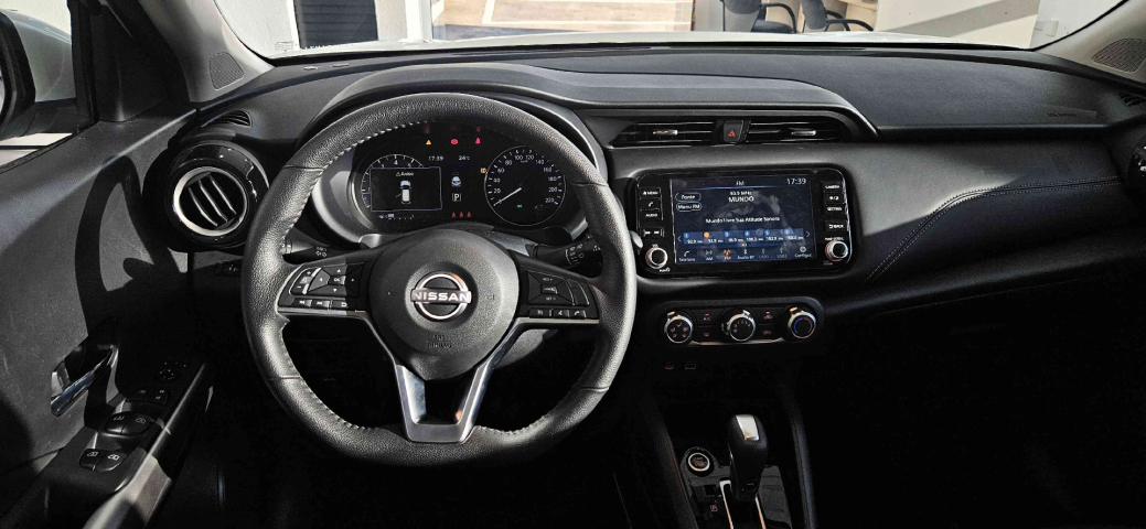 nissan kicks play 1.6 16v flexstart advance plus xtronic flex 4p automatico 202511