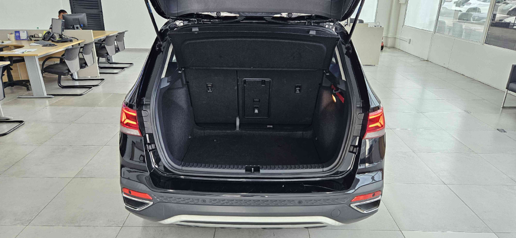 volkswagen taos 1.4 250 tsi total flex comfortline automatico 4p 20228