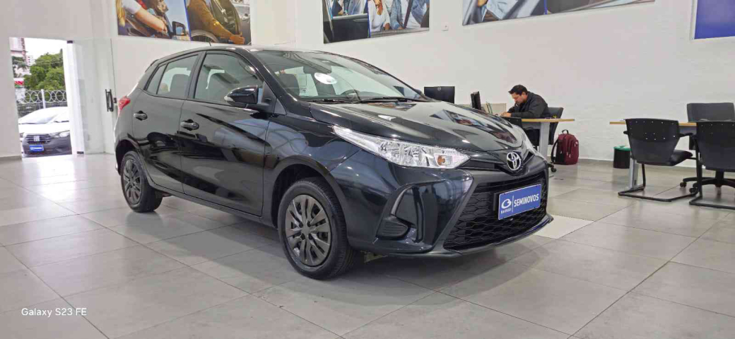 toyota yaris 1.5 16v flex xl multidrive 4p automatico 20251