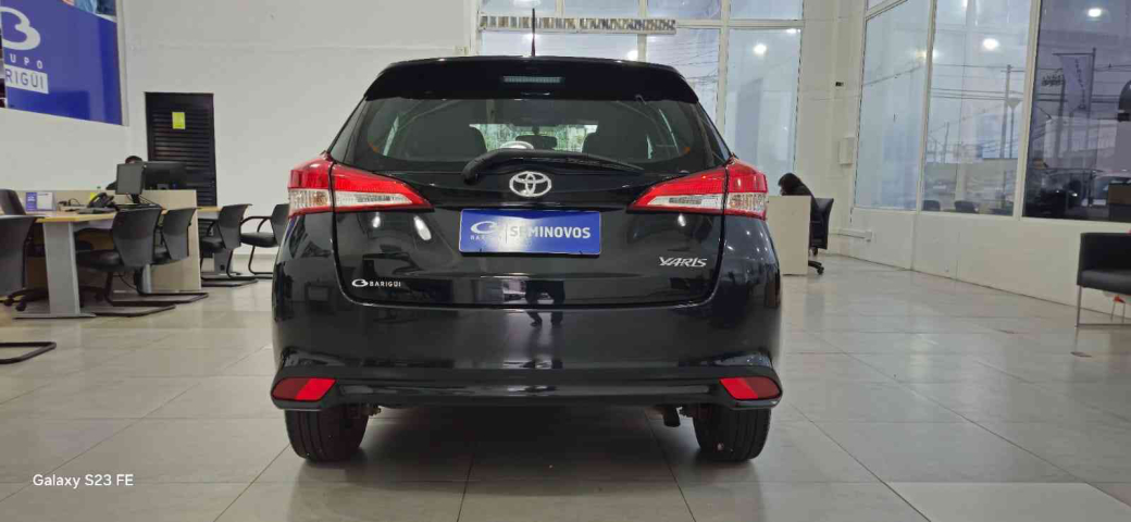 toyota yaris 1.5 16v flex xl multidrive 4p automatico 20256