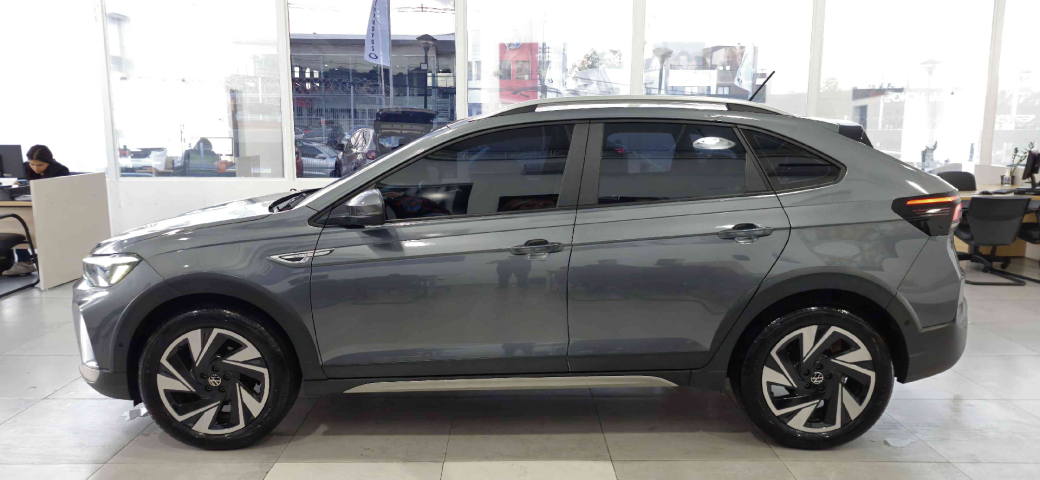 nivus highline 200 1.0 tsi at6 2024/20254