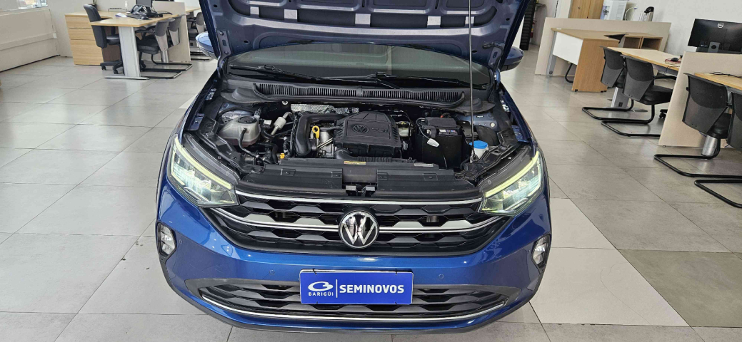 nivus highline 200(outfit) 1.0 tsi at6 flex automatico 2022/239