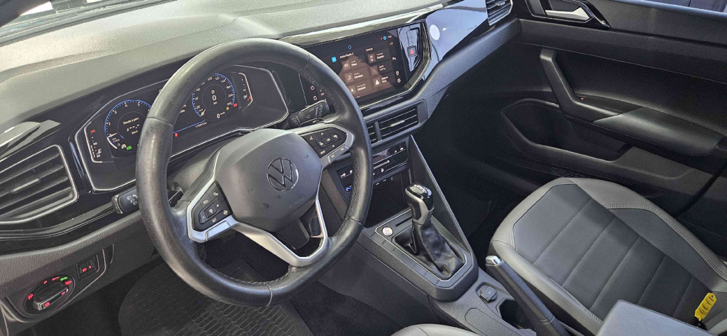 nivus highline 200(outfit) 1.0 tsi at6 flex automatico 2022/2310