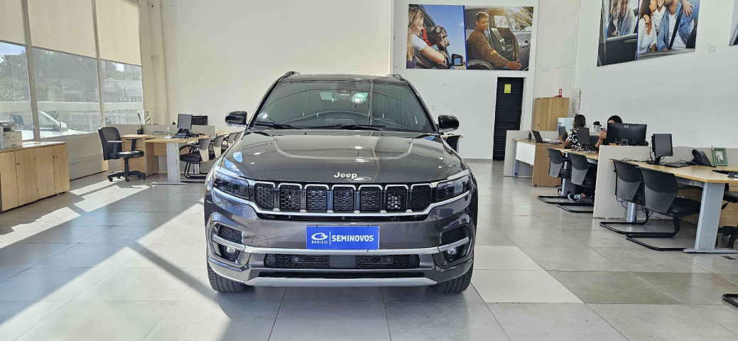 jeep commander 2.0 td380 turbo diesel overland at9 4p automatico 20252