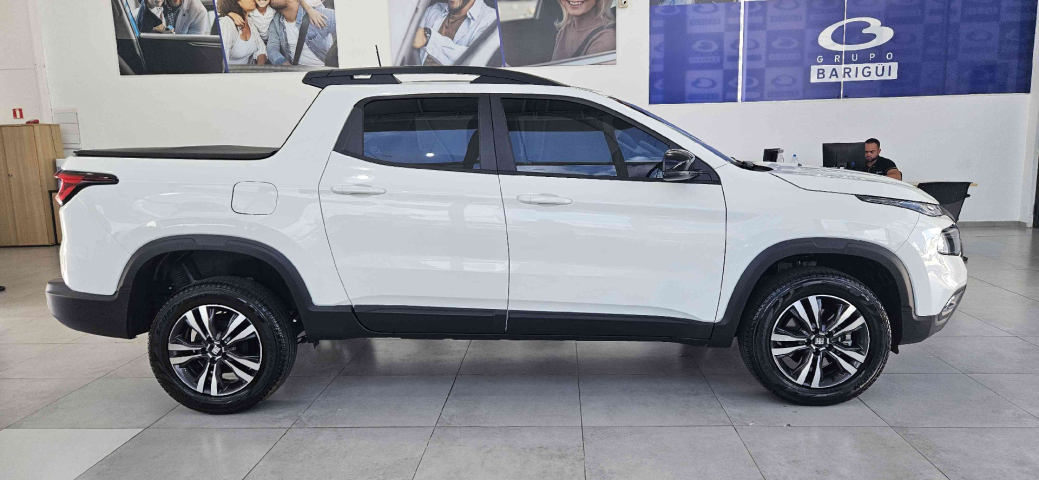 fiat toro 1.3 turbo 270 flex freedom at6 4p automatico 2025