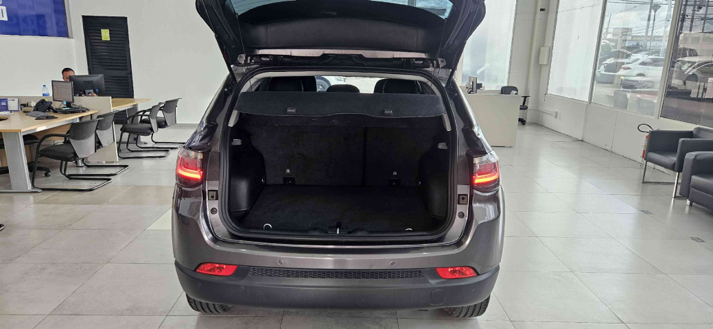 jeep compass 1.3 t270 turbo flex longitude at6 4p automatico 20228