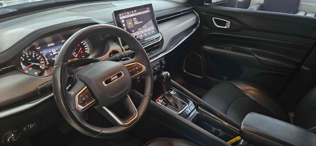 jeep compass 1.3 t270 turbo flex longitude at6 4p automatico 202210