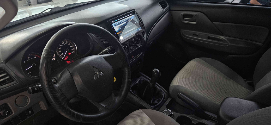 mitsubishi l200 triton 2.4 16v turbo diesel gl cd 4x4 manual 4p 202410