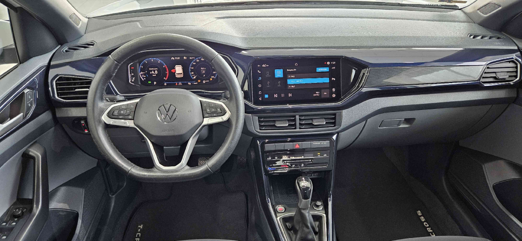 volkswagen t-cross 1.0 200 tsi total flex comfortline automatico 4p 202313