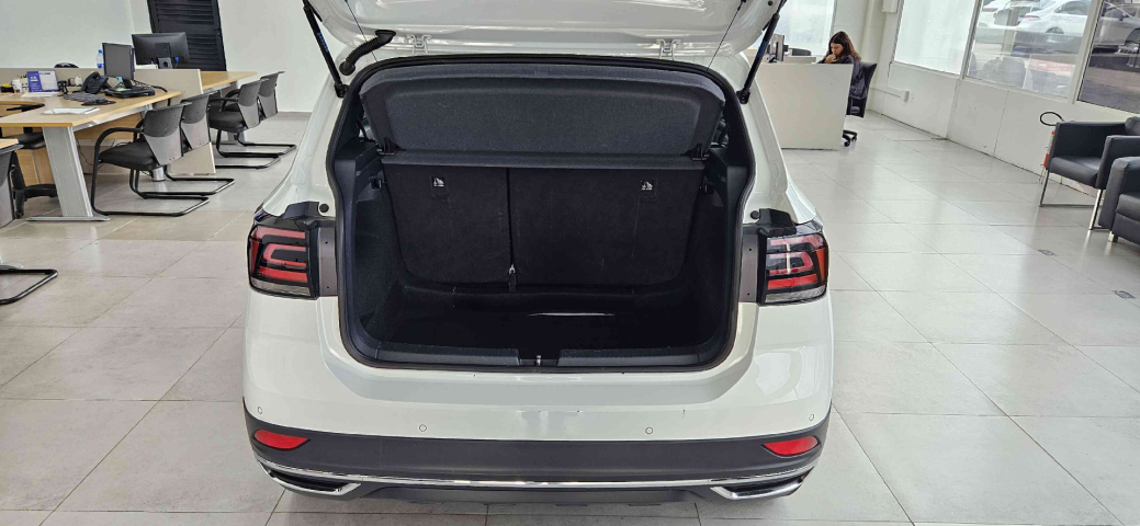 volkswagen t-cross 1.0 200 tsi total flex comfortline automatico 4p 20238