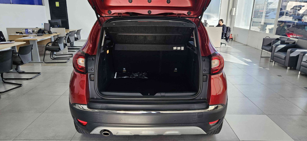 renault captur 1.6 16v sce flex intense x-tronic 4p automatico 20186