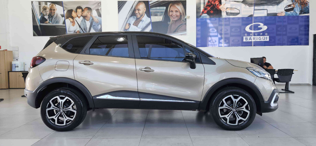 renault captur 1.3 tce flex iconic x-tronic 4p automatico 2022
